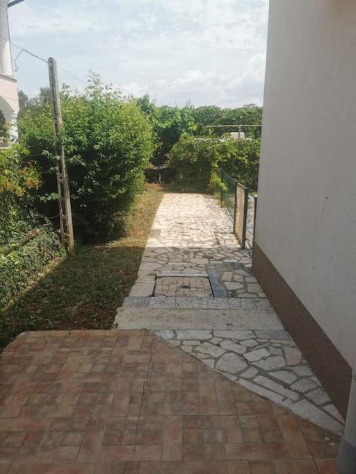 Apartmani Viktorija Fažana Buitenkant foto