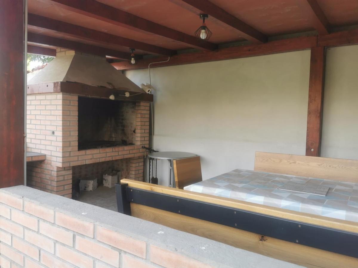 Apartmani Viktorija Fažana Buitenkant foto