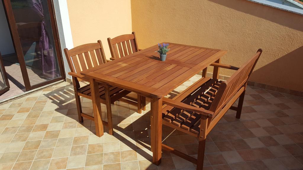 Apartmani Viktorija Fažana Buitenkant foto
